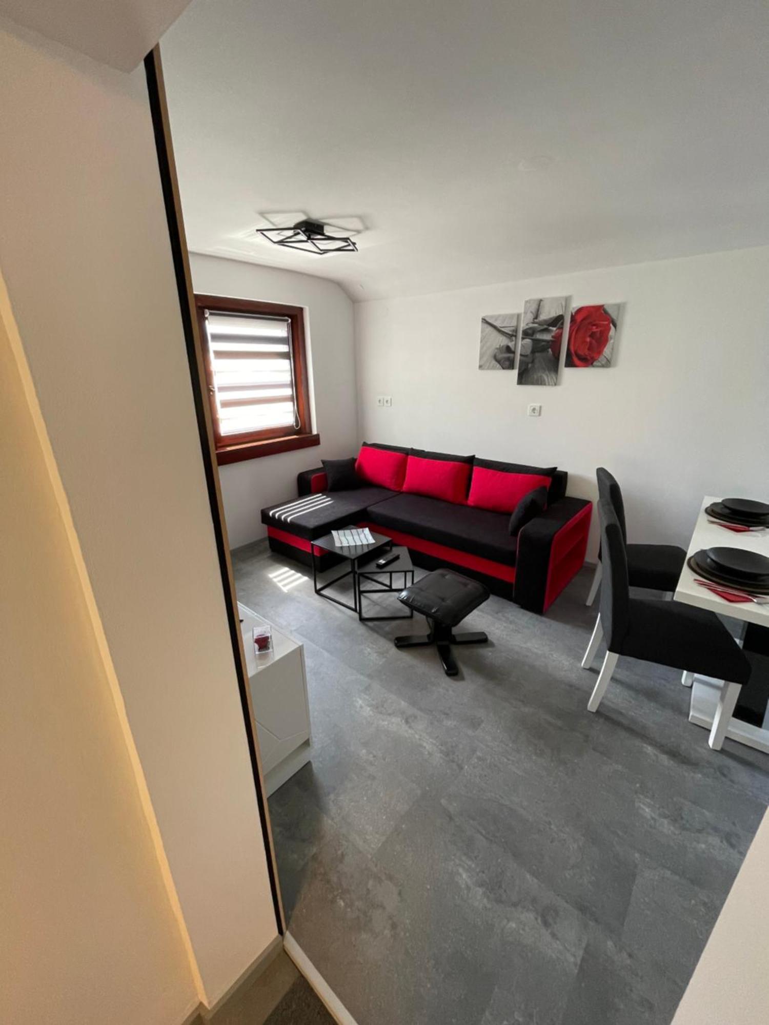 Apartma Devs كْرانْيِسكا غورا المظهر الخارجي الصورة
